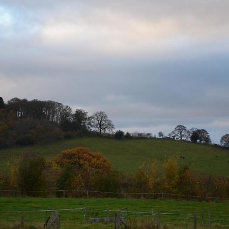White Horse Inn Pulverbatch Church Pulverbatch エクステリア 写真