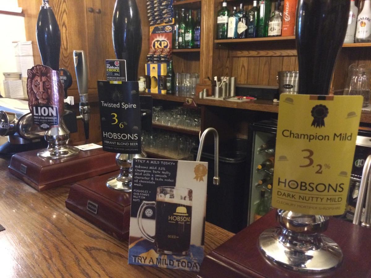White Horse Inn Pulverbatch Church Pulverbatch エクステリア 写真